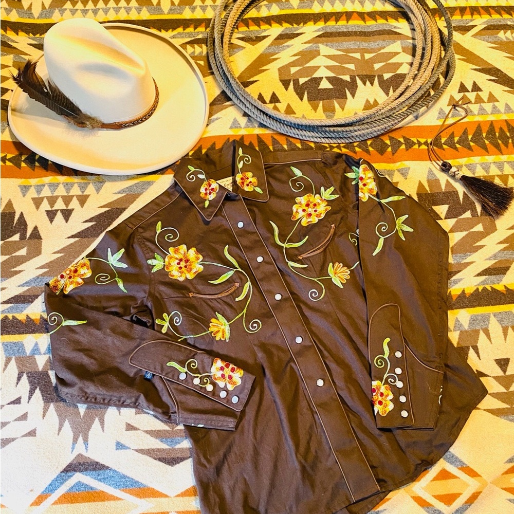 Rockmount Western Wear women’s long sleeve shirt